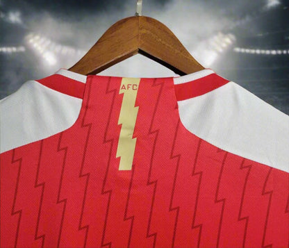 Arsenal 23-24 Home Shirt collar