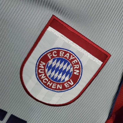 Bayern Munich 98-00 3rd Retro Shirt crest