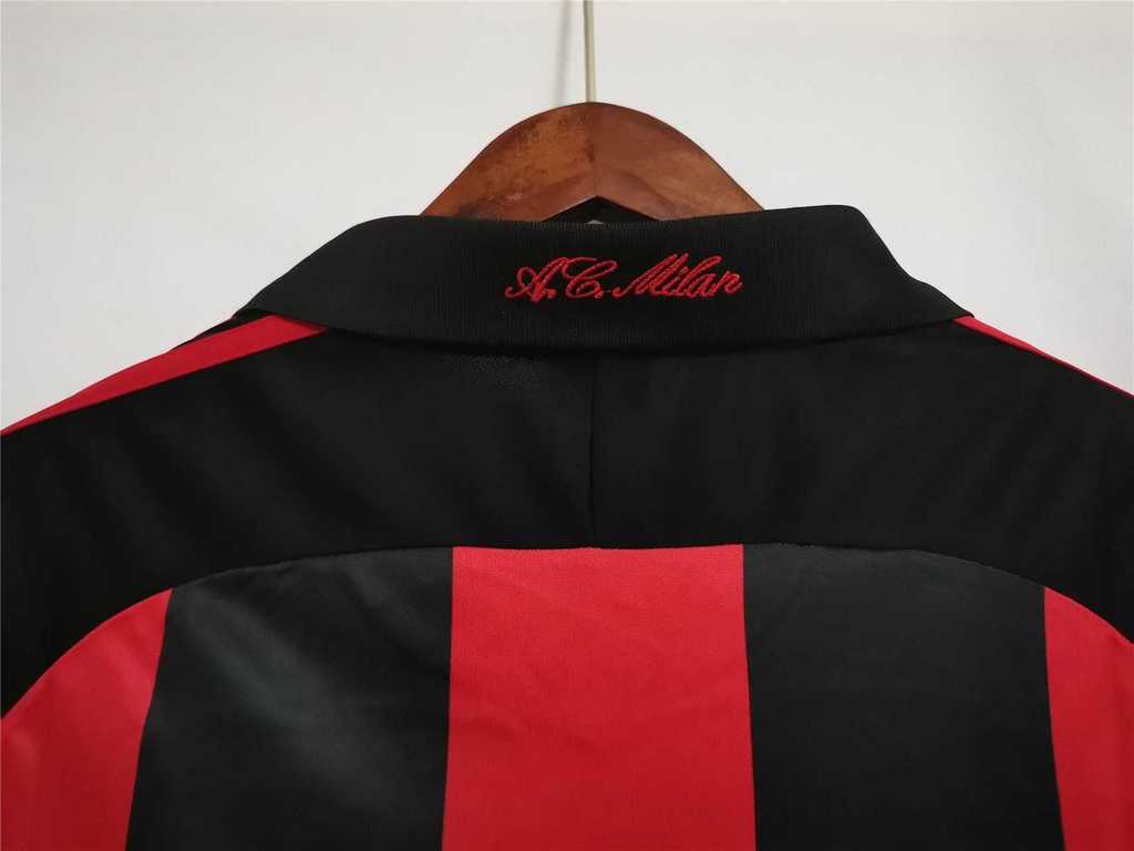 AC Milan 00-02 Home Shirt collar