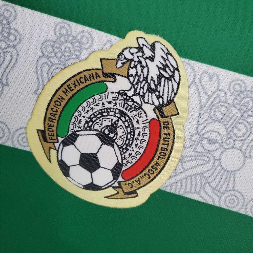 Mexico 06-07 Home Retro Shirt crest