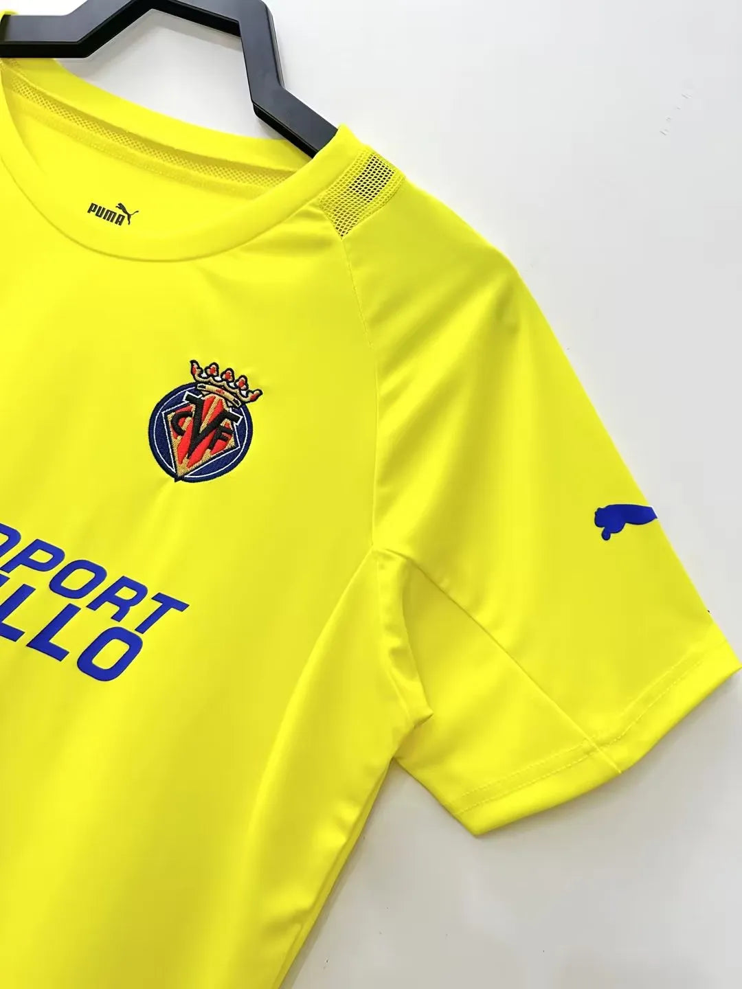 Villareal 05-06 Home Retro Shirt badge