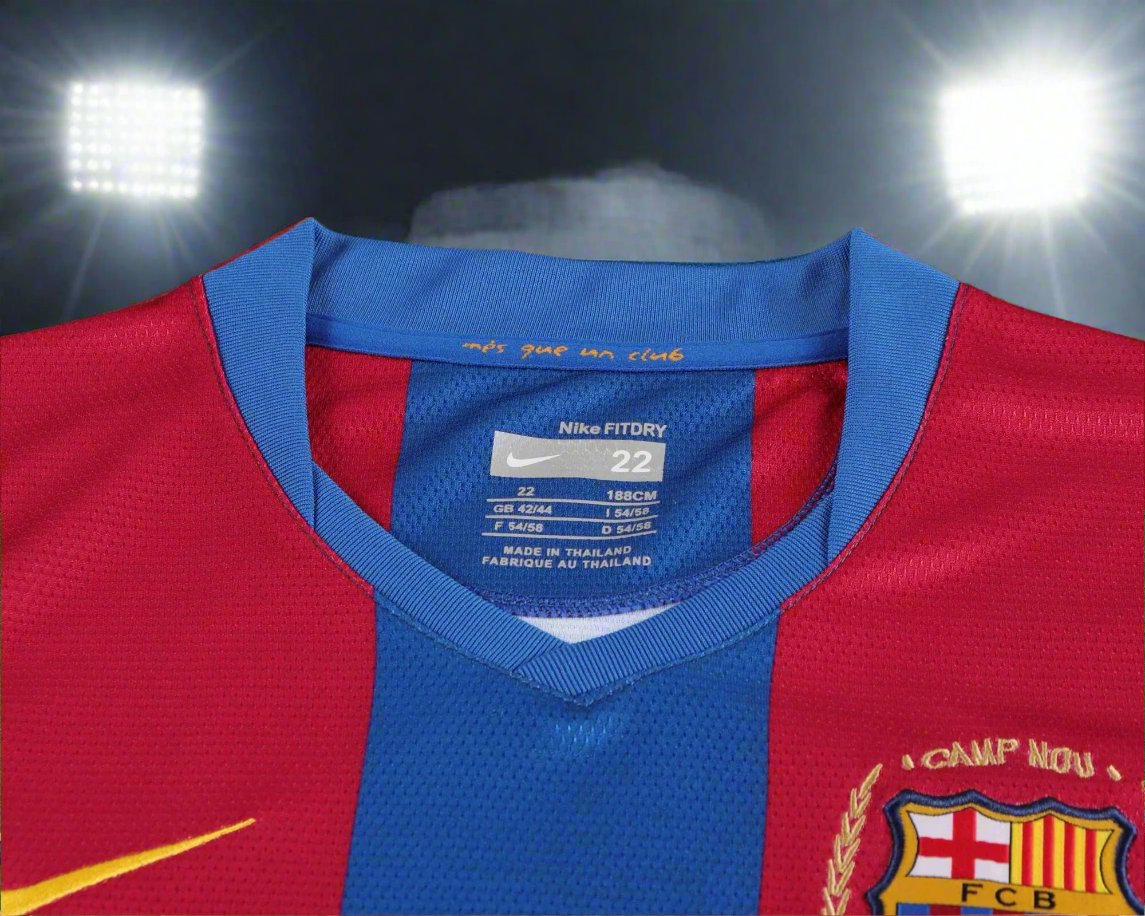 Barcelona Kids 07-08 Home Retro Kit neck