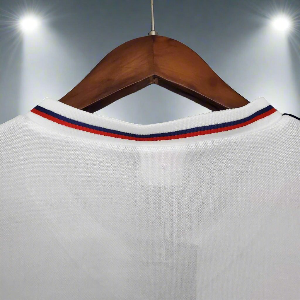 England 80-82 Home Retro Shirt collar