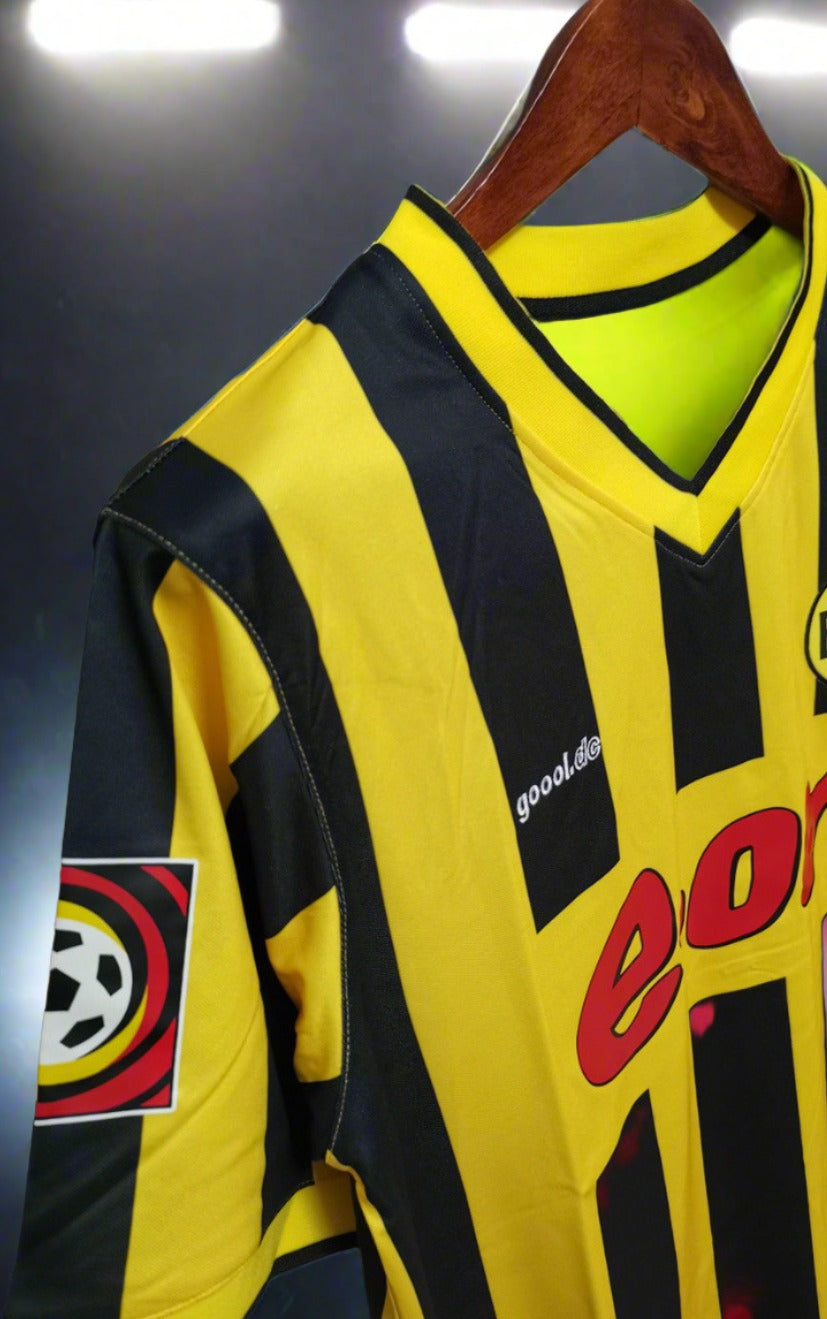 Borussia Dortmund 00-01 Home Retro Shirt side