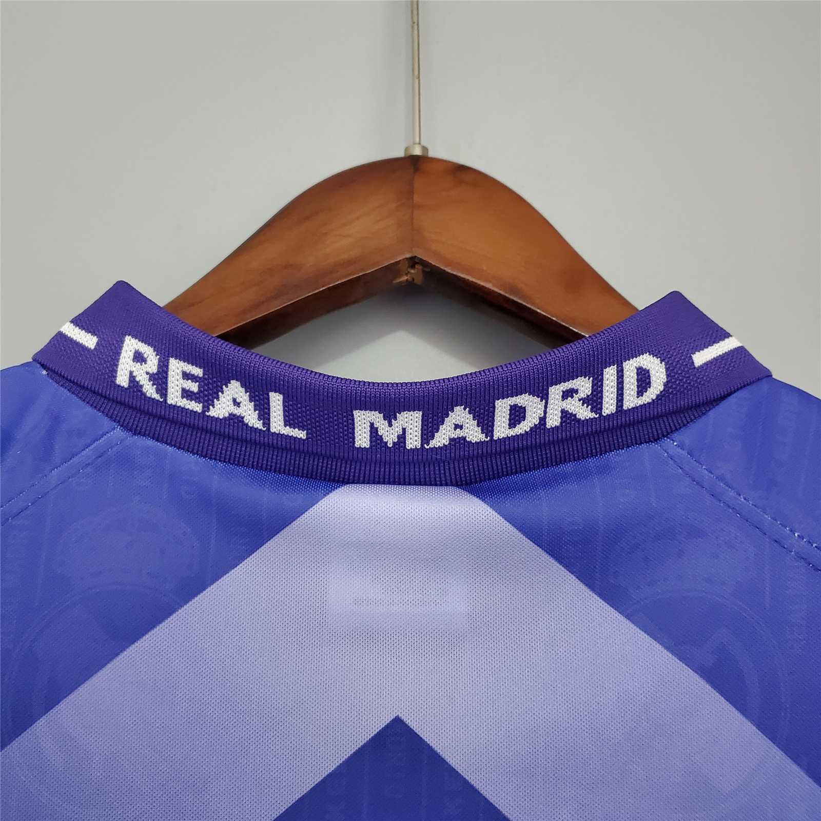 Real Madrid 96-97 Away Retro Shirt collar