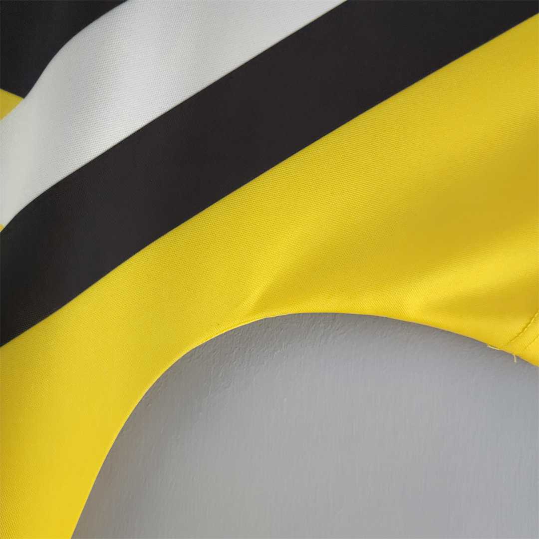 Borussia Dortmund DFB-Pokal Final Retro Shirt sleeve