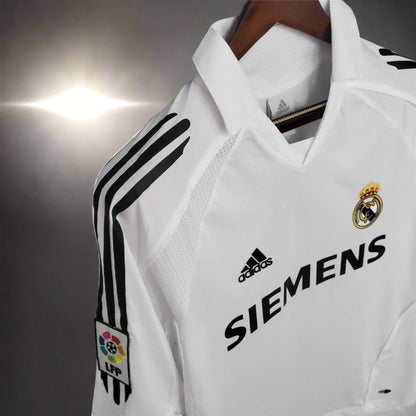 Real Madrid 05-06 Home Retro Shirt side