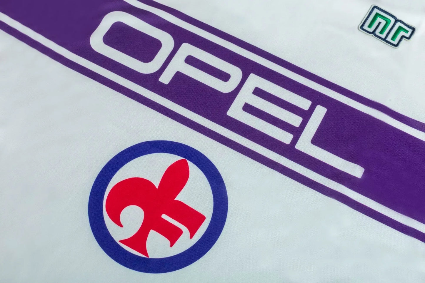 Fiorentina 84-85 Away Retro Shirt crest