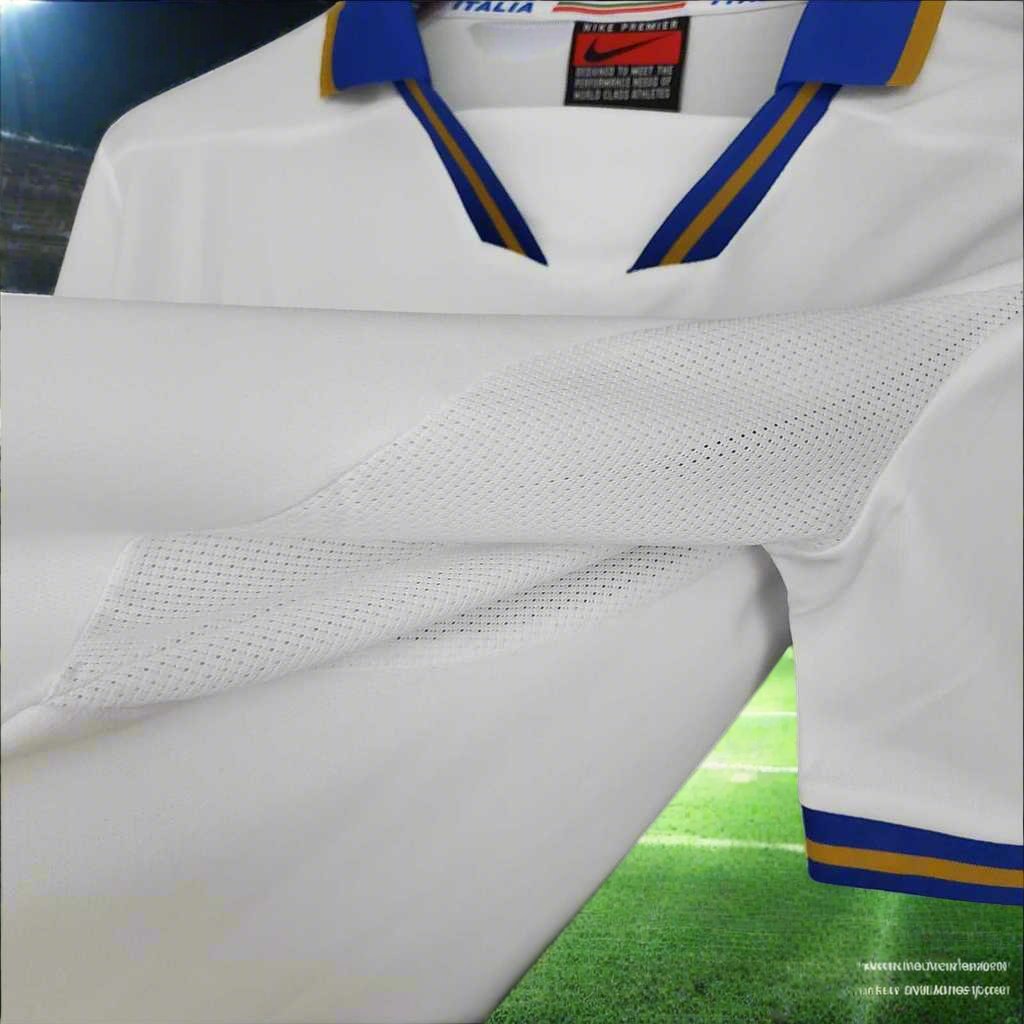 Italy 96-98 Away Retro Shirt side