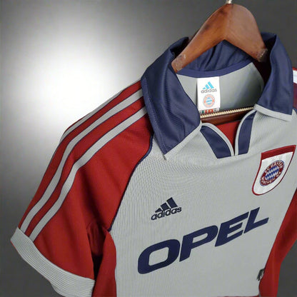 Bayern Munich 98-00 3rd Retro Shirt side