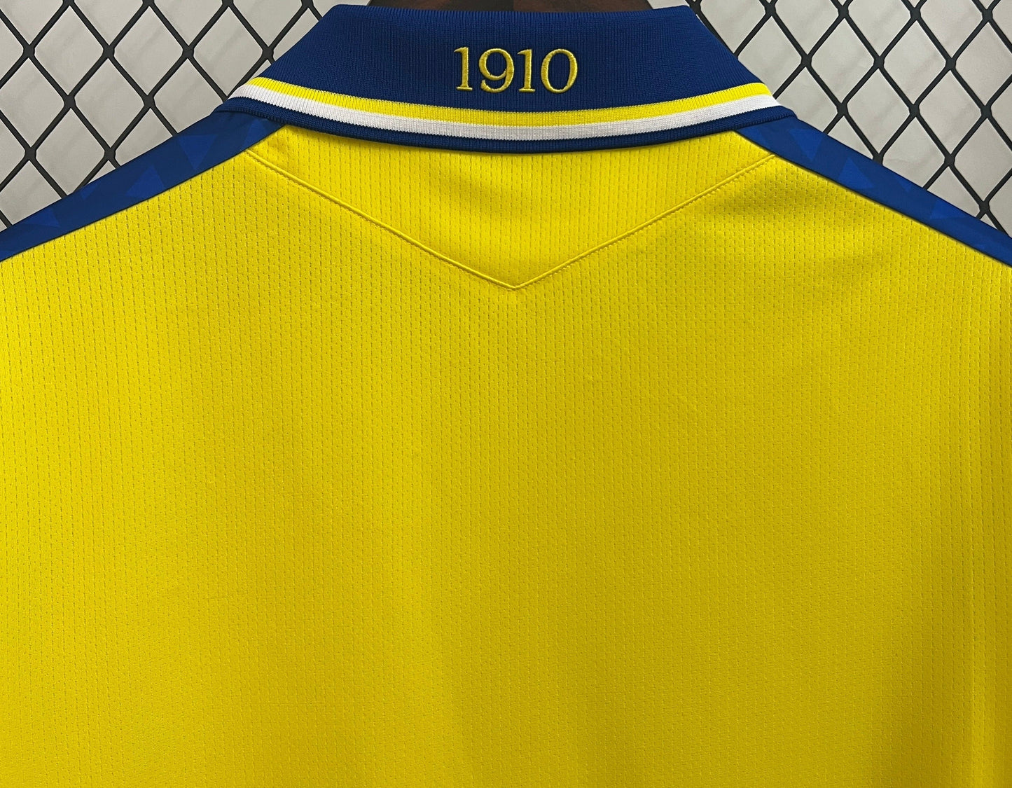 Cadiz 24-25 Home Shirt collar