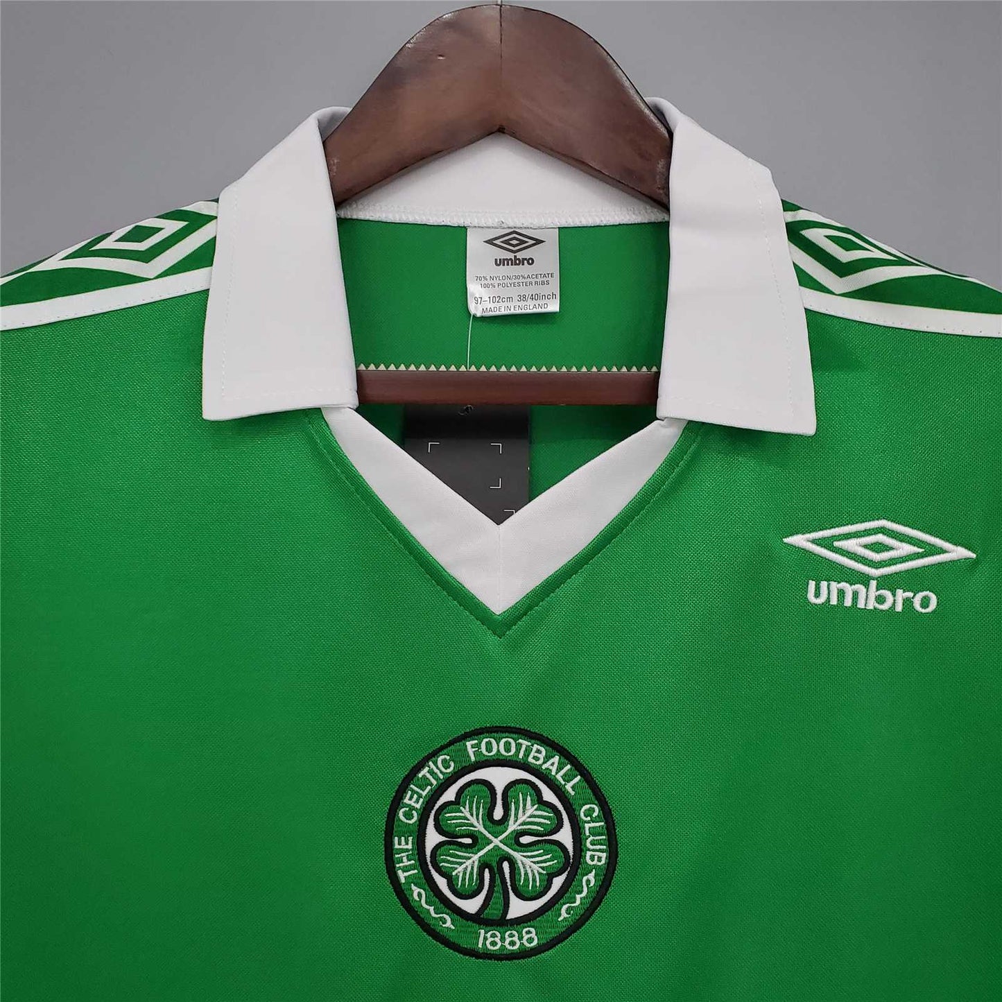 Celtic 78-80 Away Retro Shirt neck