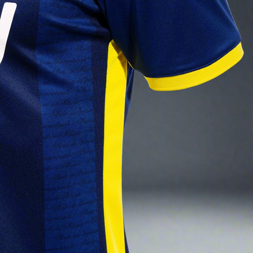 Hellas Verona 23-24 Home Shirt trim