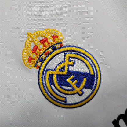 Real Madrid 09-10 Home Retro Shirt badge