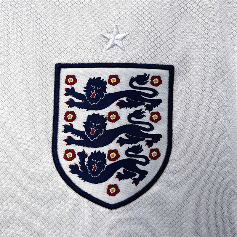 England 24-25 Home Shirt crest