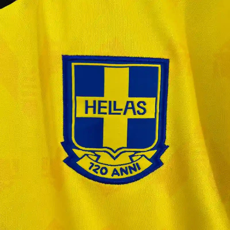 Hellas Verona 22-23 Commemorative Shirt crest