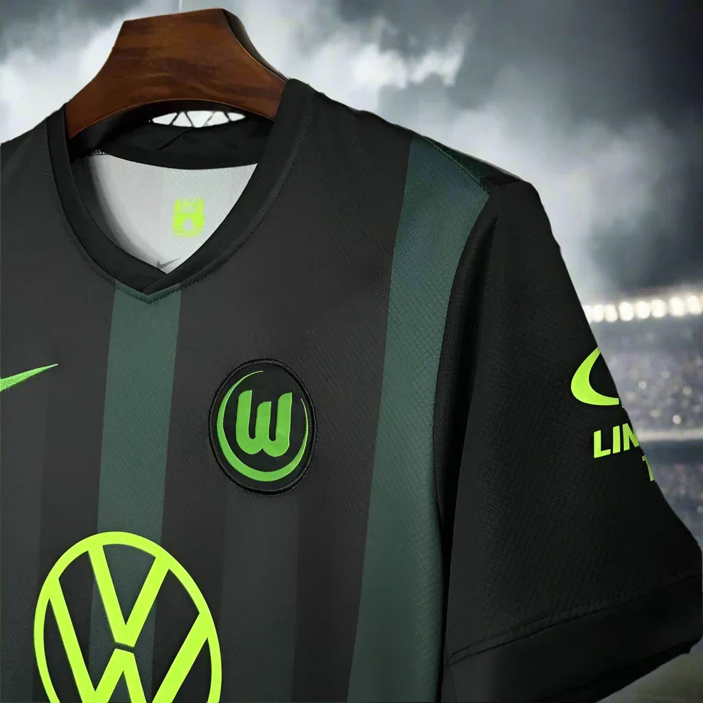 VfL Wolfsburg 24-25 Away Shirt crest