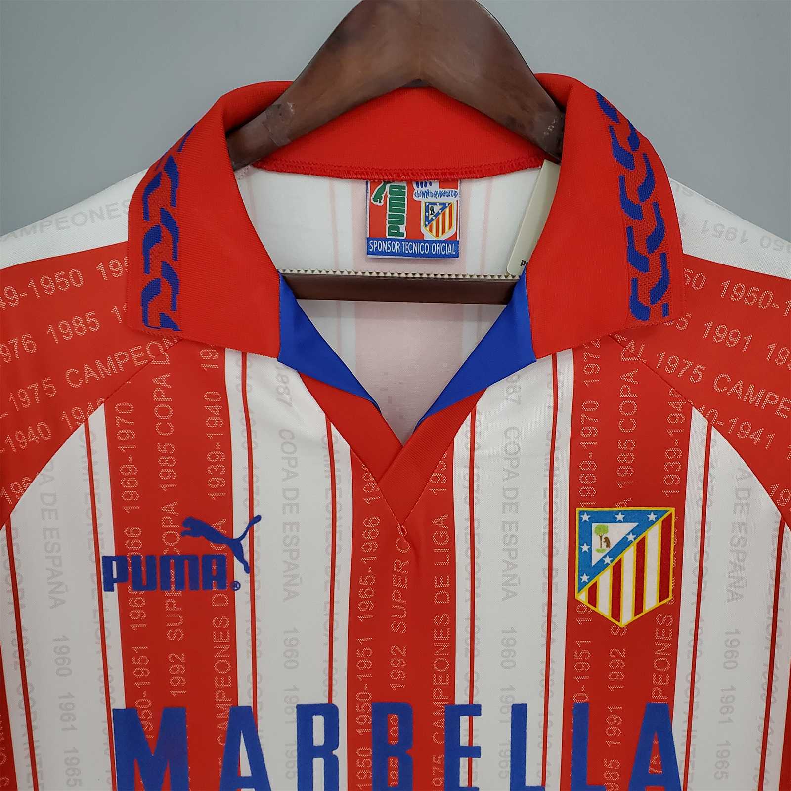 Atletico Madrid 95-96 Home  Retro Shirt collar