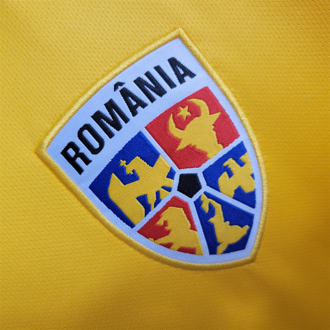 Romania 24-25 Home Shirt crest