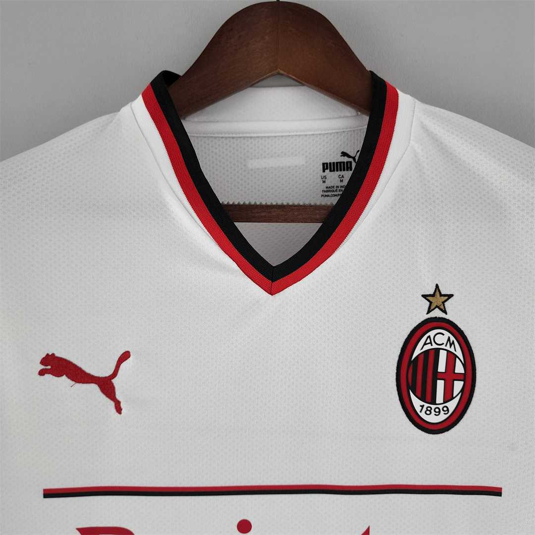 AC Milan 22-23 Away Shirt collar