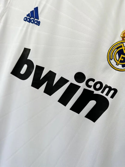 Real Madrid 10-11 Home Retro Shirt sponsor