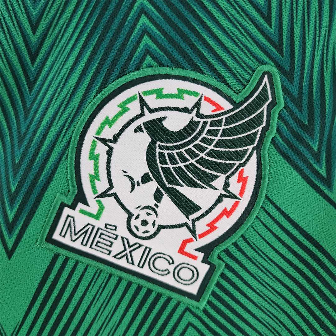 Mexico 22-24 Home Shirt crest