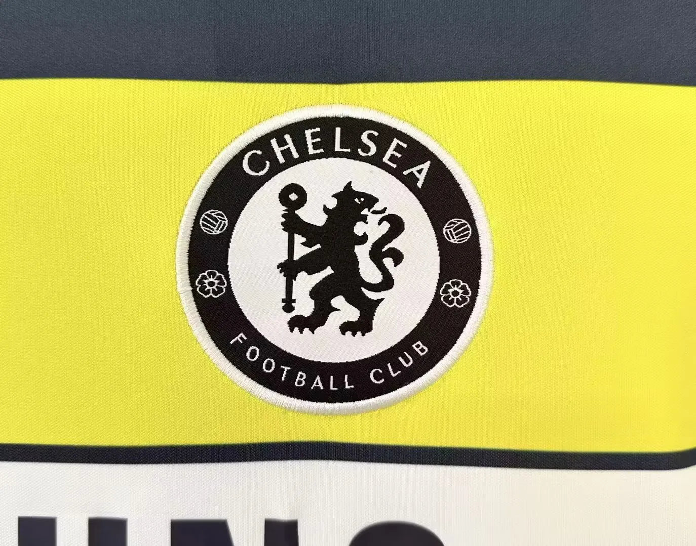 Chelsea 11-12 3rd Retro Shirt badge