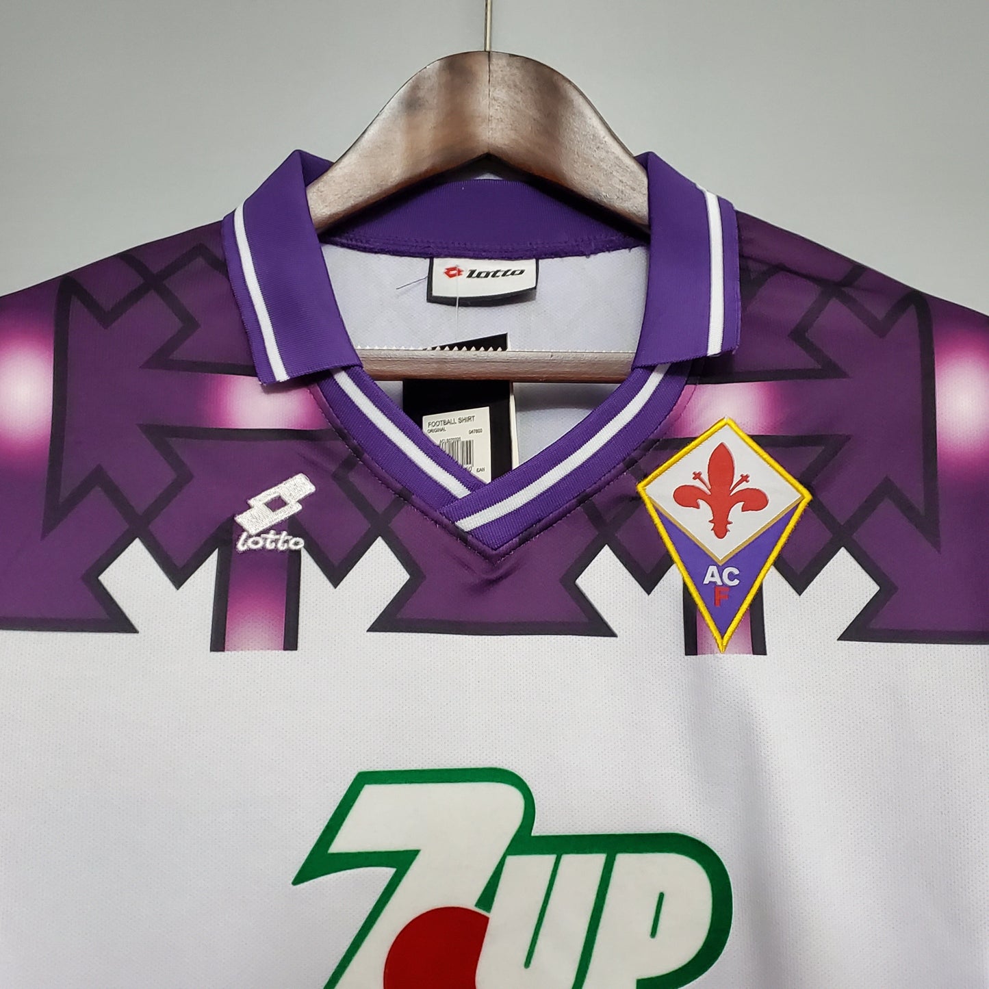 Fiorentina 92-93 Away Retro Shirt collar