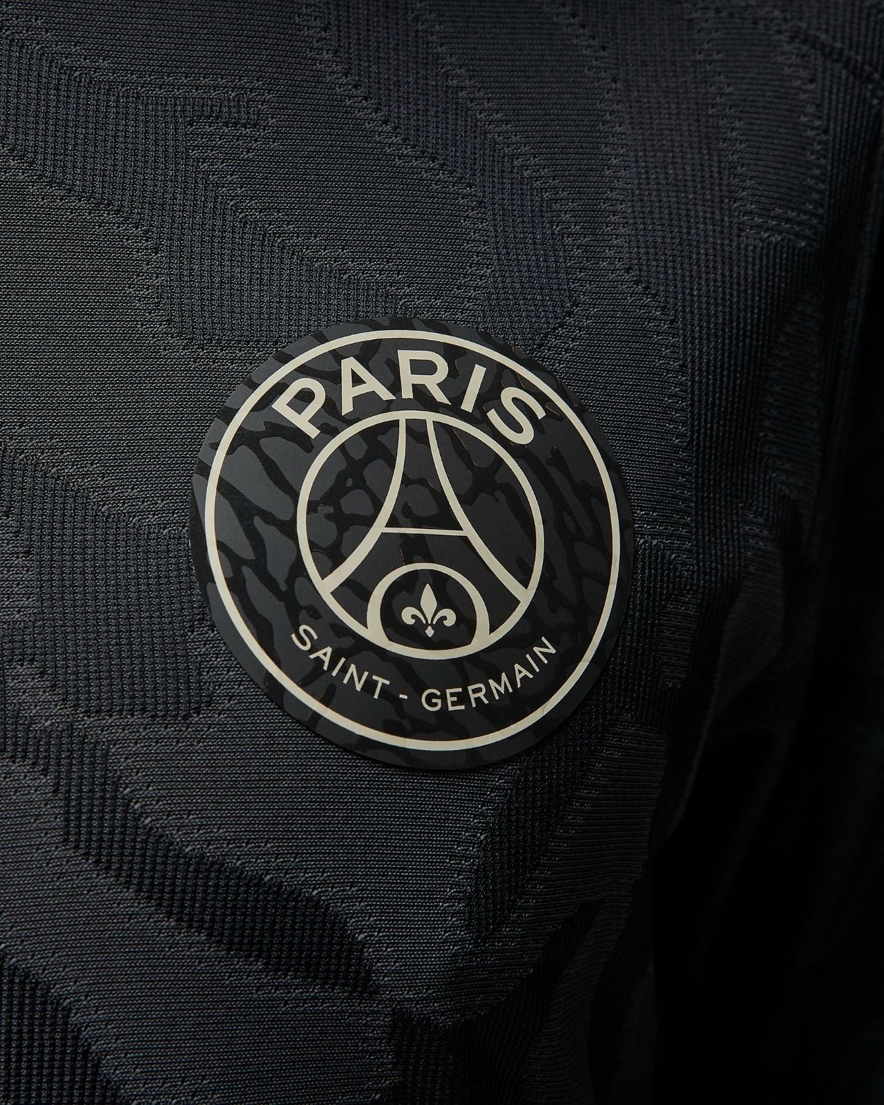 PSG 23-24 3rd Shirt badge