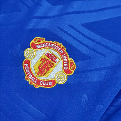 MNU 86-88 3rd Shirt badge