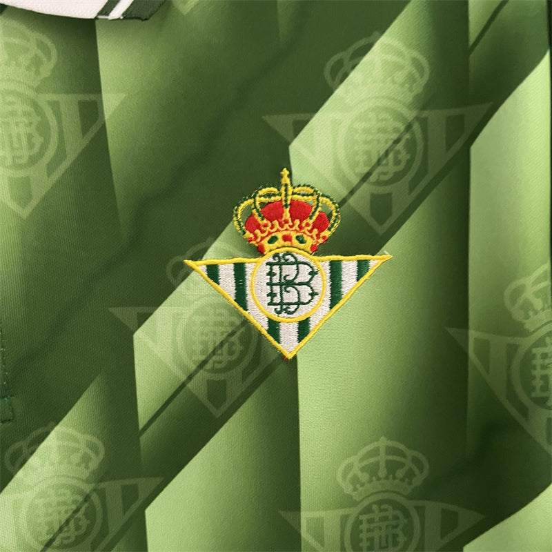 Real Betis 91-92 Away Retro Shirt badge