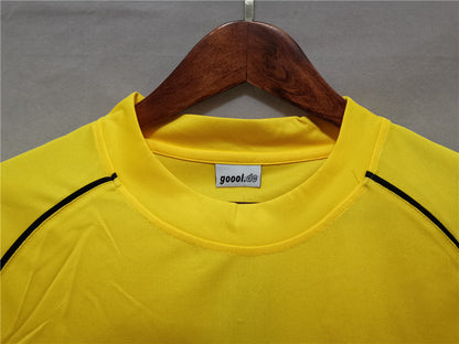 Borussia Dortmund 02-03 European Home Retro Shirt collar