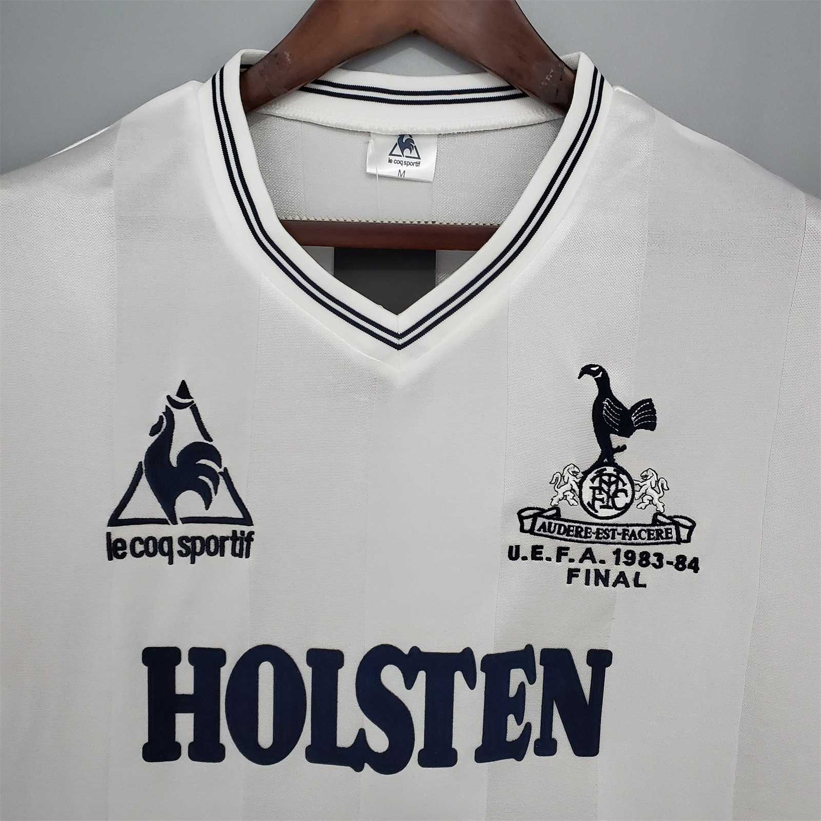 Tottenham Hotspur 83-84 UEFA Cup Final Retro Shirt collar