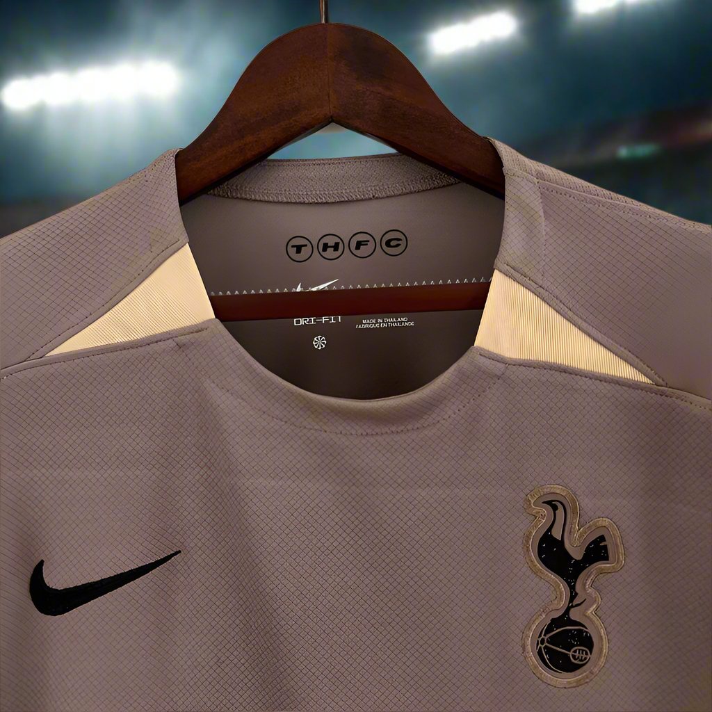 Tottenham Hotspur 23-24 3rd Shirt front