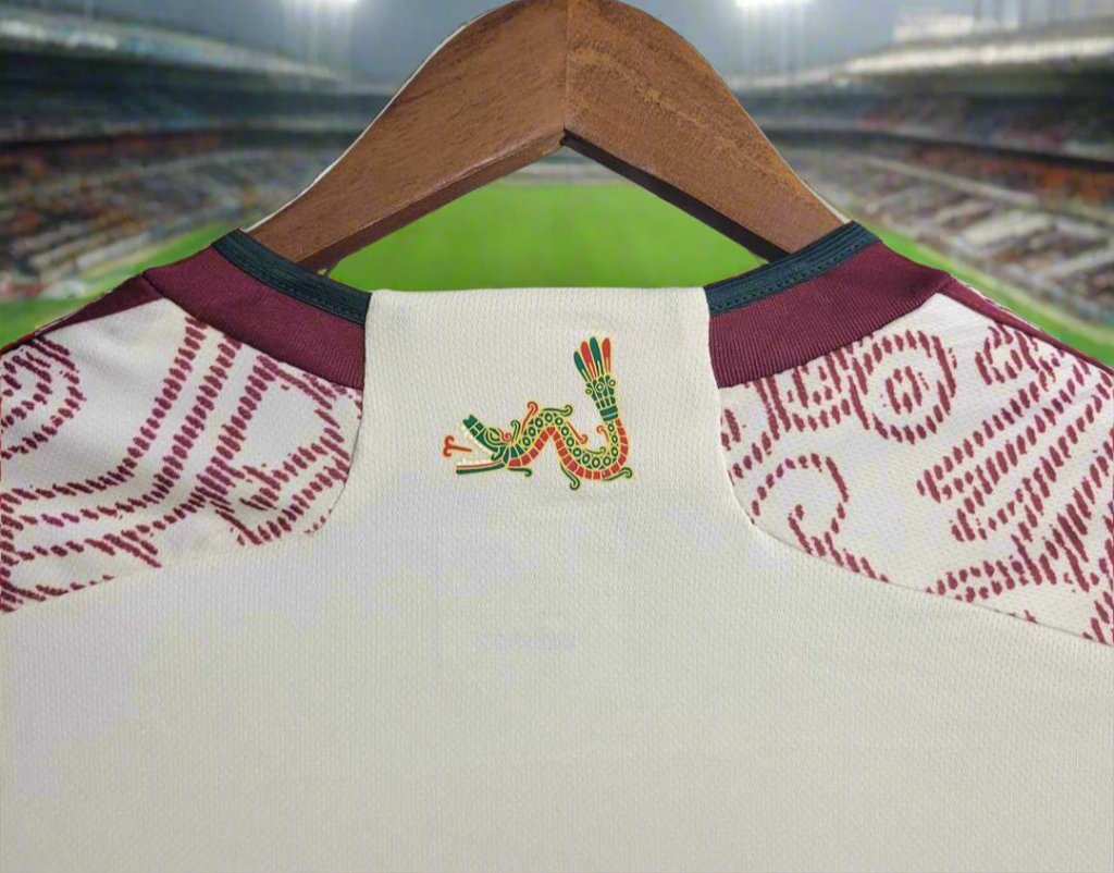 Mexico 22-24 Away Shirt collar