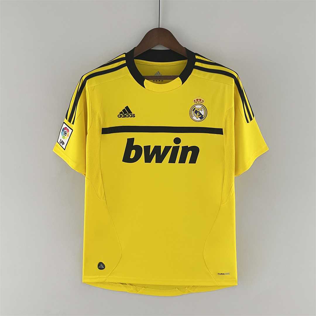 Real Madrid 11-12 Goalkeeper Retro Shirt