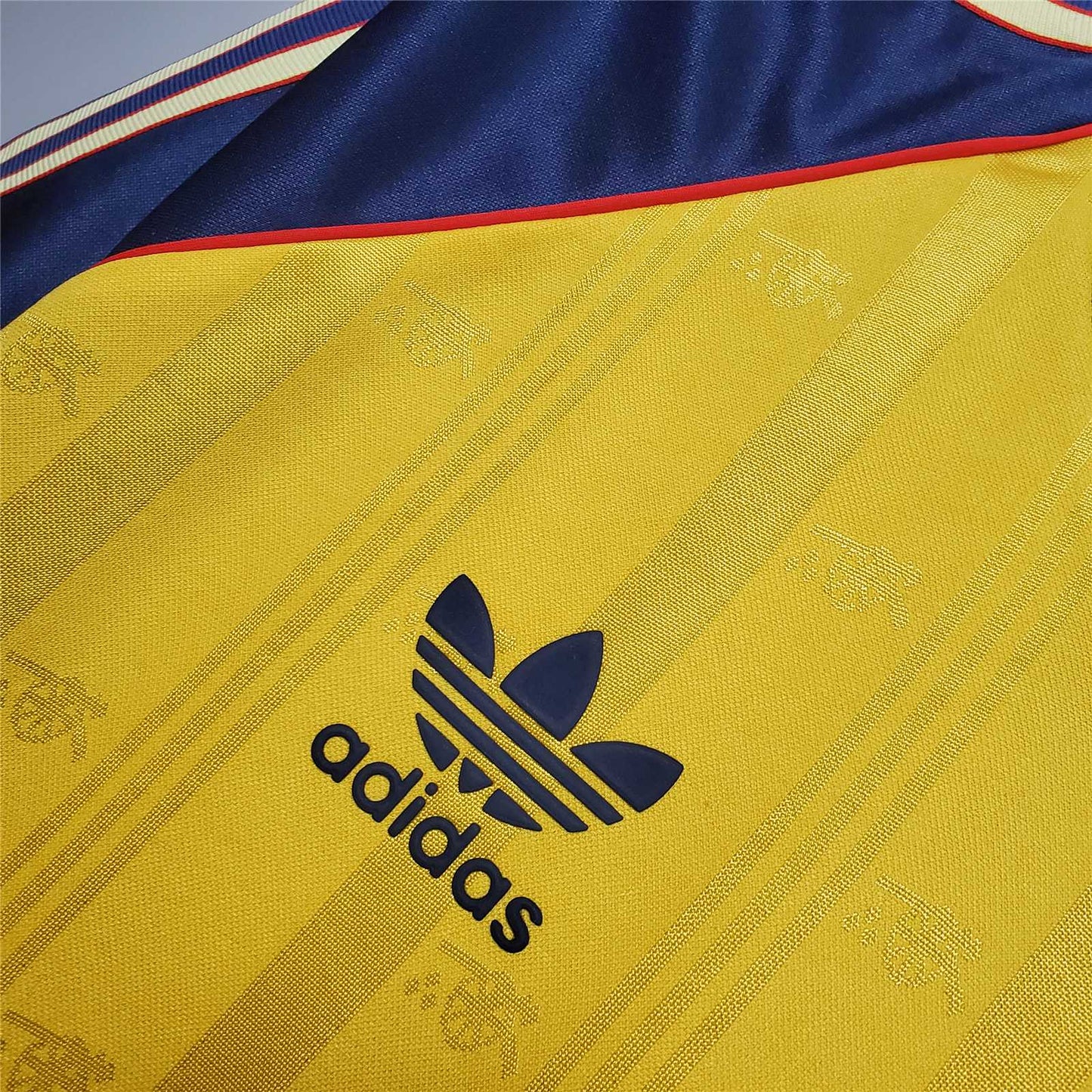 Arsenal 88-91 Away Retro Shirt brand