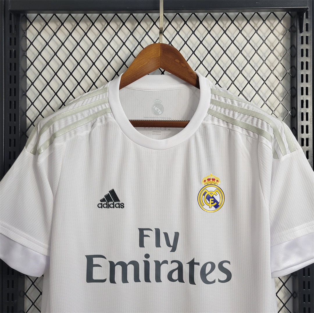 Real Madrid 15-16 Home Retro Shirt front