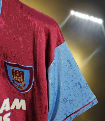 West Ham United 95-97 Home Retro Shirt sleeve