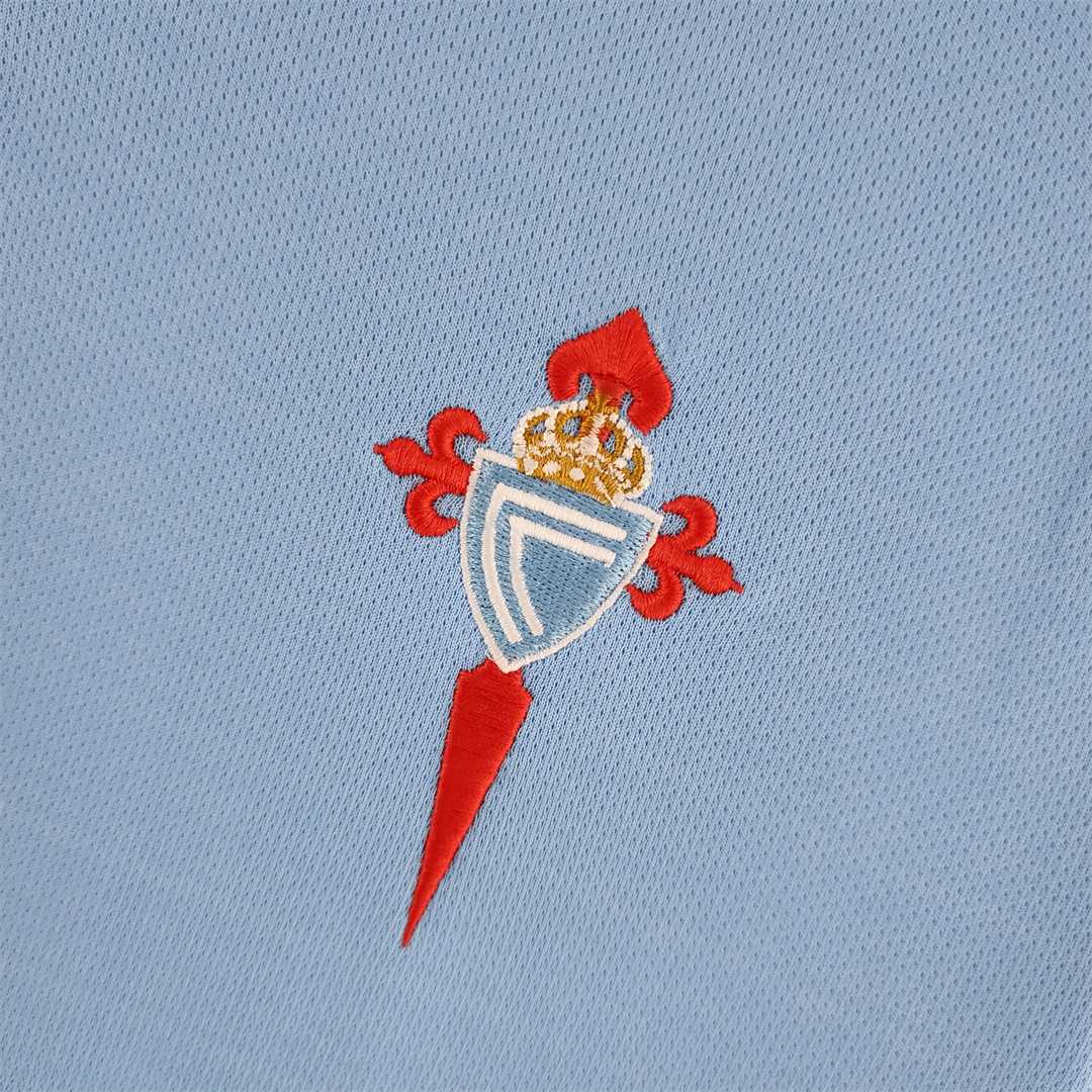 Celta Vigo 03-05 Home Retro Shirt badge