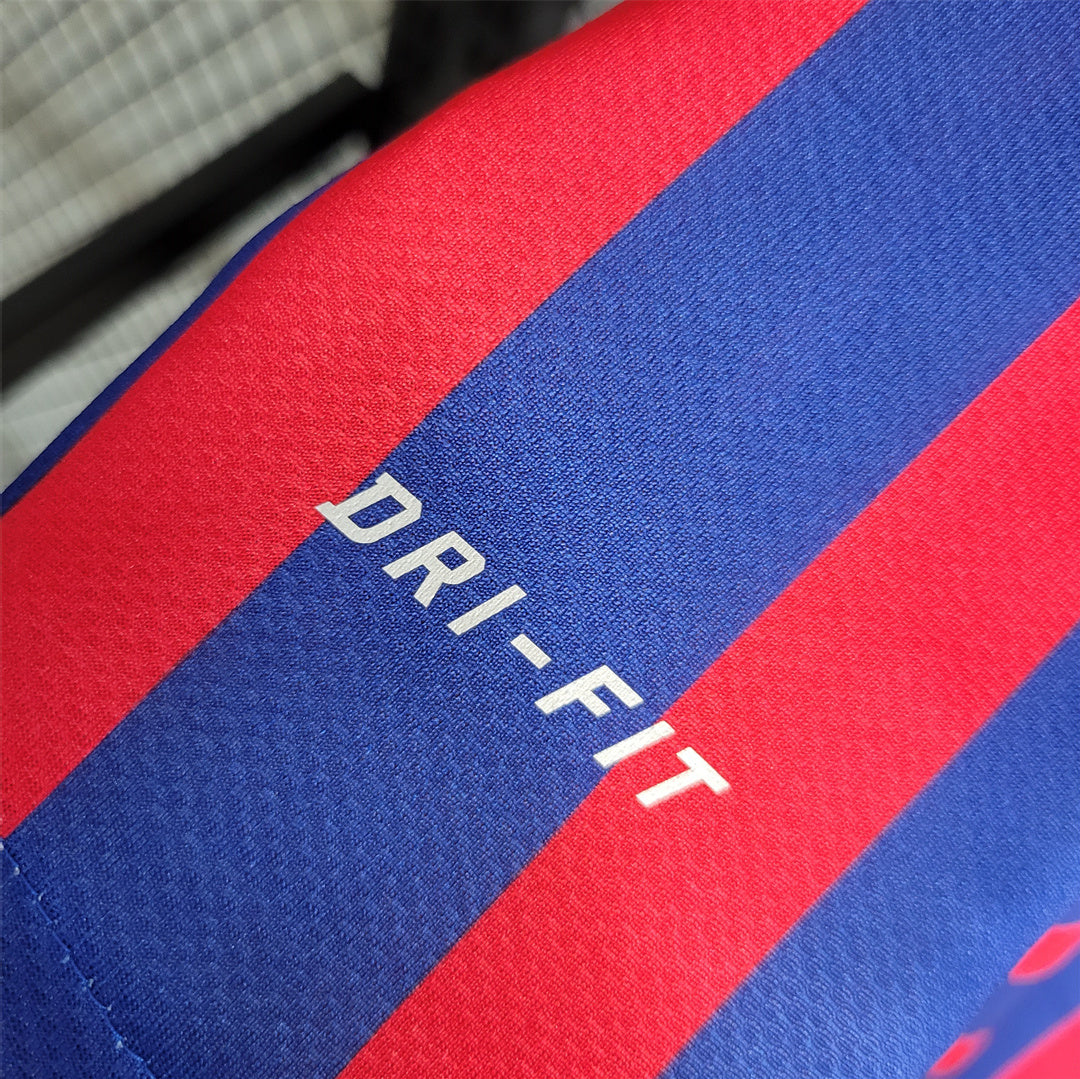 Barcelona 11-12 Home Retro Shirt logo