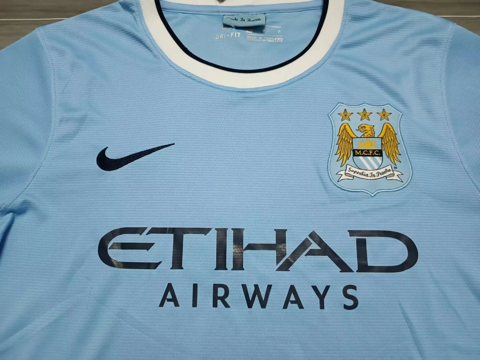 Manchester City 13-14 Home Shirt badge