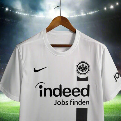 Eintracht Frankfurt 22-23 European Shirt sponsor