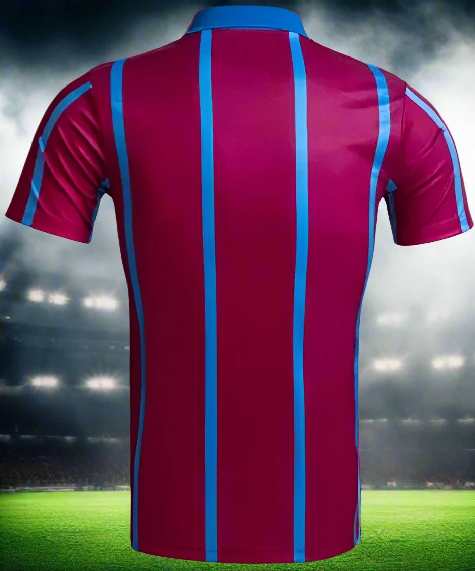 Aston Villa 93-95 Home Retro Shirt rear