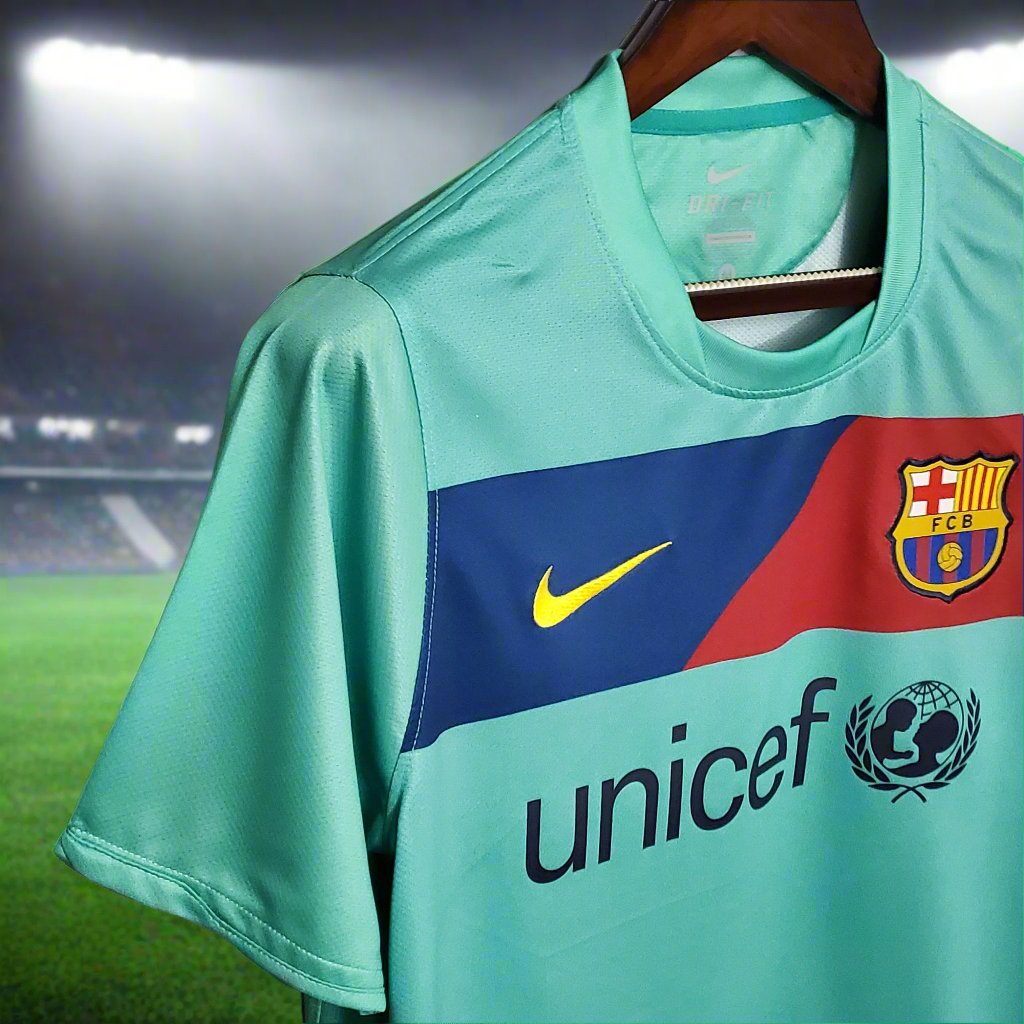 Barcelona 10-11 Away Retro Shirt sponsor