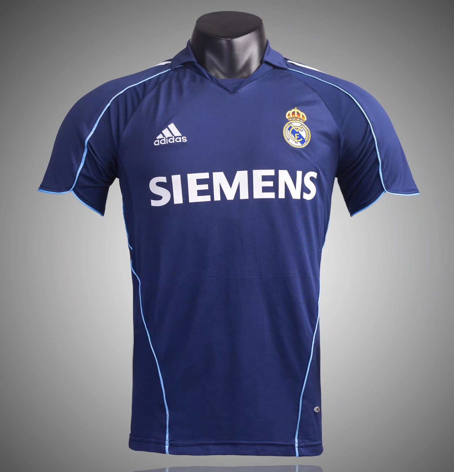 Real Madrid 05-06 Away Retro Shirt 