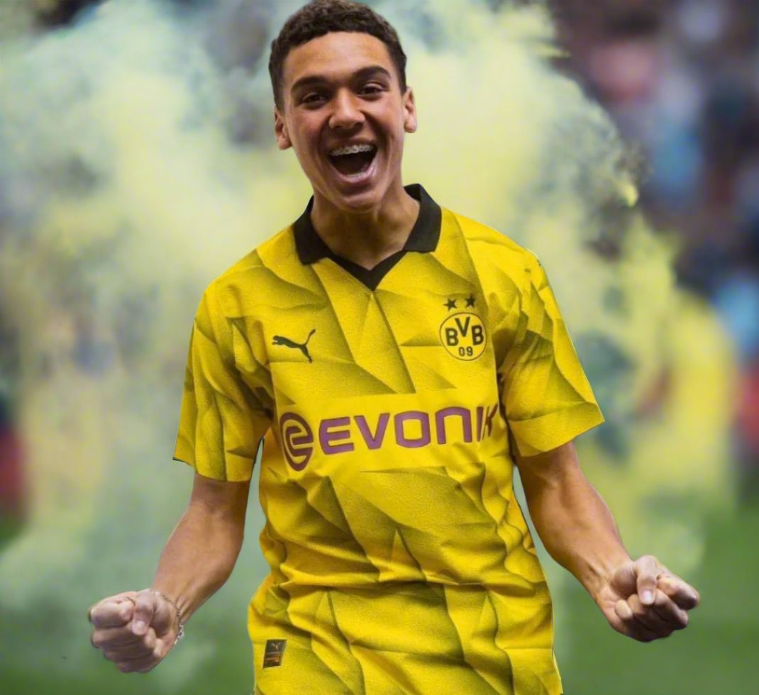 Borussia Dortmund 23-34 Cup Shirt