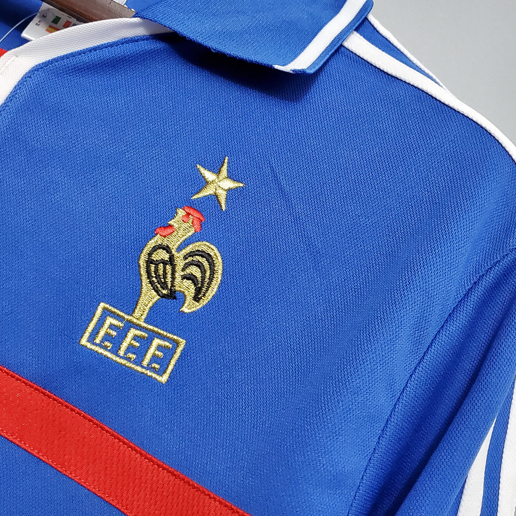 France 00-02 Home Retro Shirt crest