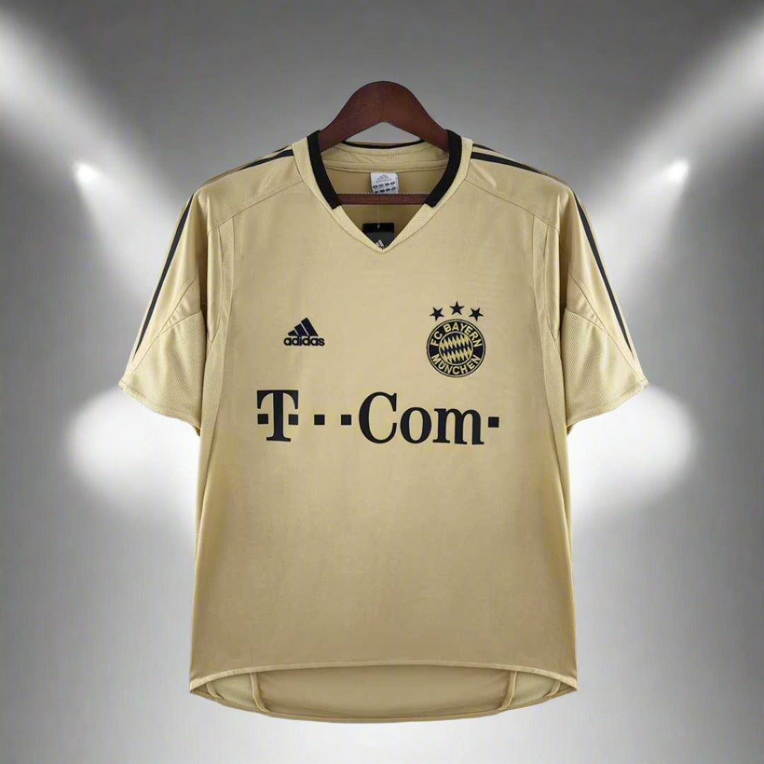 Bayern Munich 04-06 Away Retro Shirt