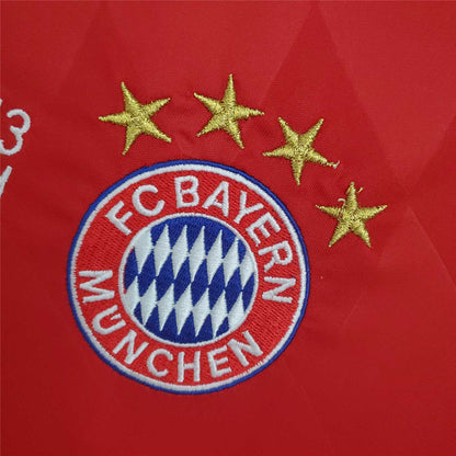 Bayern Munich 13-14 Home Retro Shirt crest